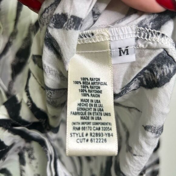 Cloth & Stone Black White Animal Print Button Front Long Sleeve Top Size M - Picture 7 of 9